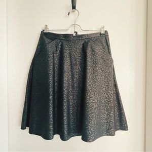 Lululemon Skirt - Black
